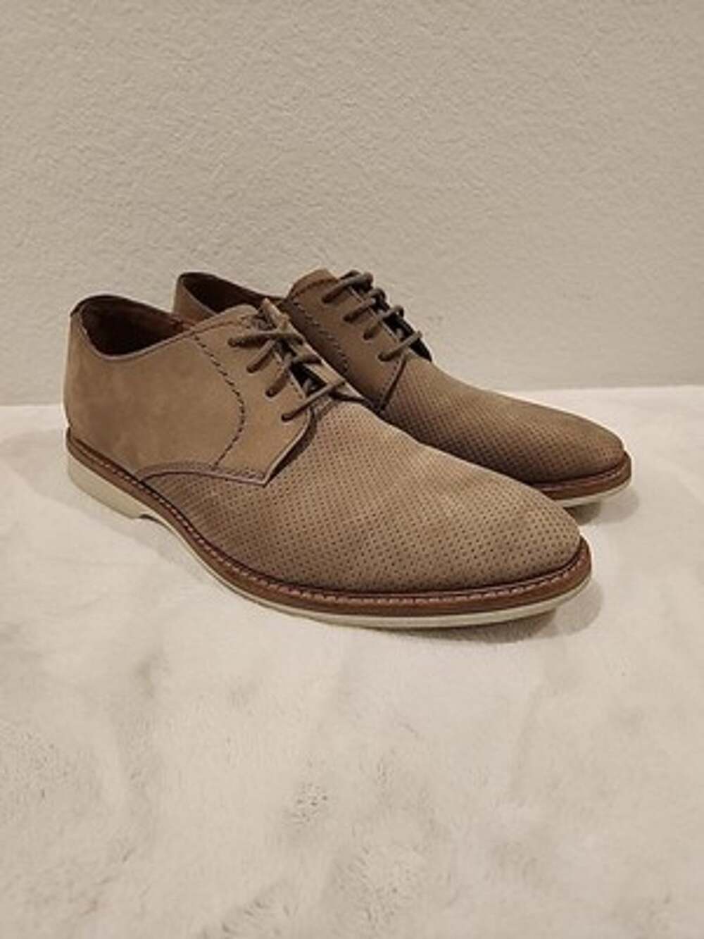 Clarks Men's 9.5 Atticus Lace Derby Suede Dress Casual shoes